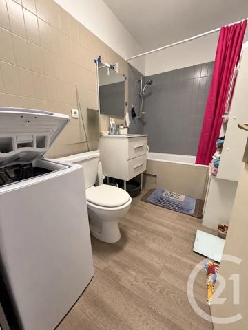 Appartement T1 à vendre  1 pièce - 33 m 2   MARSEILLE  - 13010