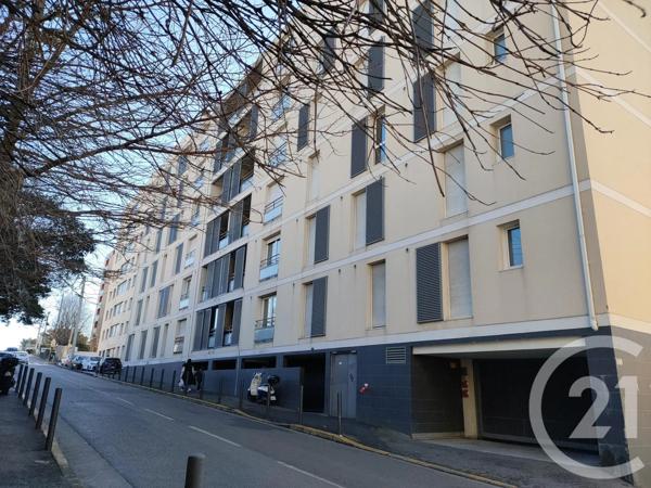 Appartement T1 à vendre  1 pièce - 33 m 2   MARSEILLE  - 13010
