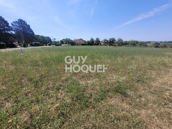 CARLUS - Terrain de 600m² constructible.