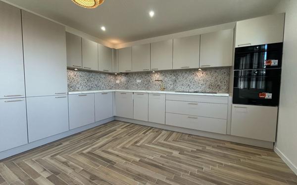 Maison à vendre    5 pièces •  Corbeil-Essonnes