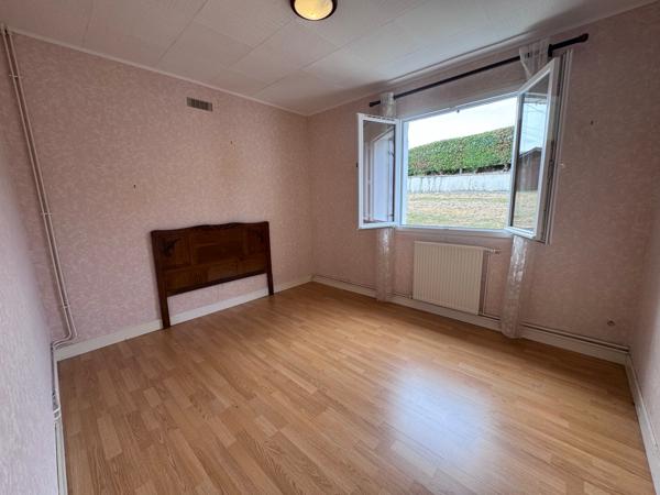 Chalet à vendre à Saint-Séverin (16390) - Charente