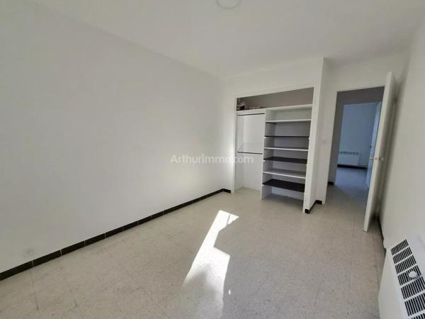 Location                                                      Appartement
                        
                     3 pièces                      54 m2                     à Draguignan