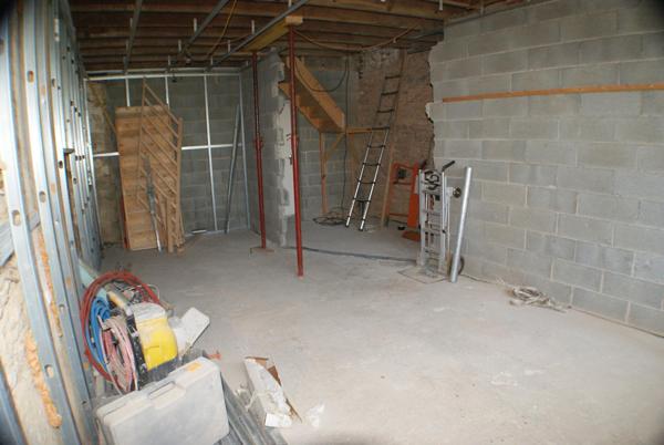 Maison à rénover entièrement, fort potentiel