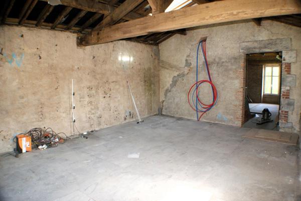 Maison à rénover entièrement, fort potentiel