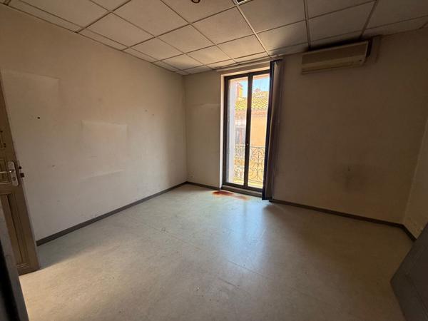 Immeuble entre Gare et Comédie Montpellier 300 m2