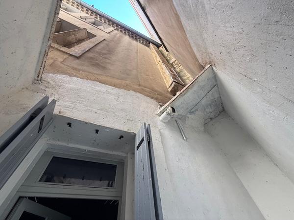 Immeuble entre Gare et Comédie Montpellier 300 m2