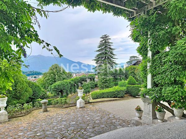 Rare studio rénové et meublé avec charme Aix les bains dans la résidence Le Splendide