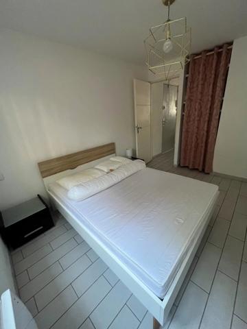 Location                                                      Appartement
                        
                     3 pièces                      52 m2                     à Montpellier
