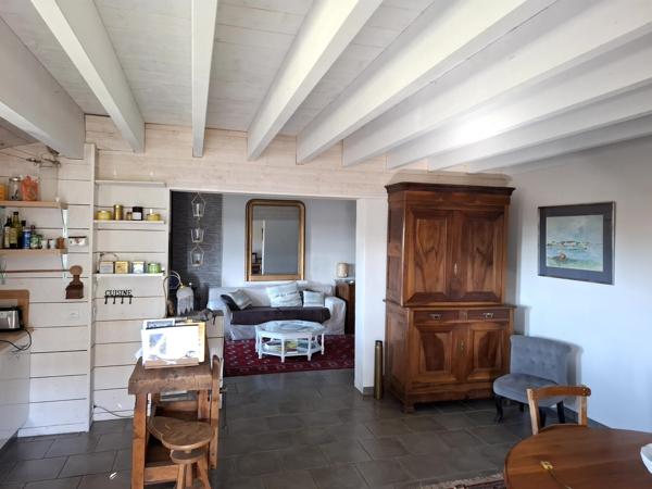 Maison avec Studio indépenant, à deux pas du Port de la Gravette