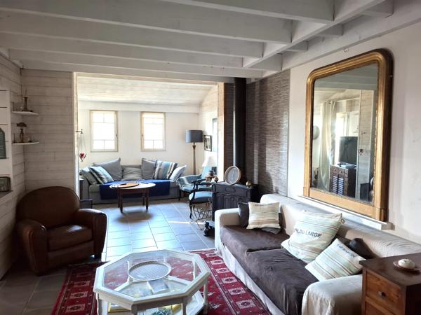Maison avec Studio indépenant, à deux pas du Port de la Gravette