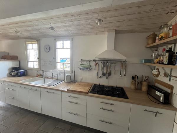 Maison avec Studio indépenant, à deux pas du Port de la Gravette