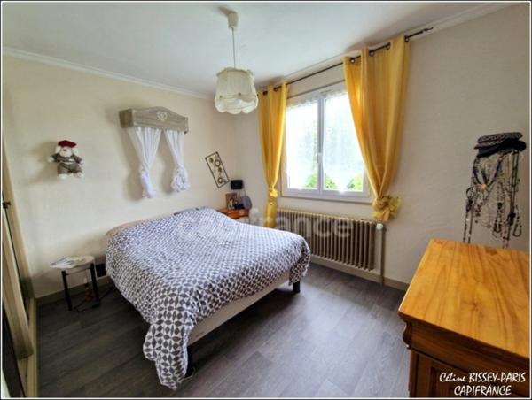 Dpt Yonne (89), à vendre MIGENNES maison P5 de 170 m² - Terrain de 5 000,00 m²