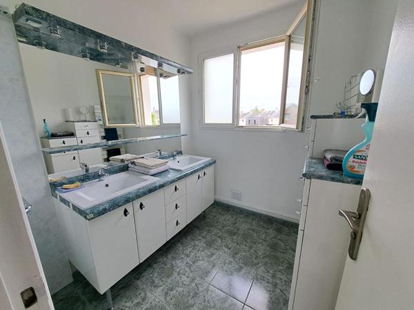 Maison familiale lumineuse avec jardin et garage -  Angers Saint-Léonard ? 192 m²