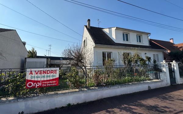 Maison à vendre    7 pièces • 149 m2 Chelles