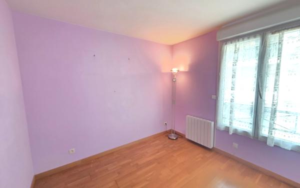 Appartement à vendre    3 pièces • 60,85 m2 Houilles