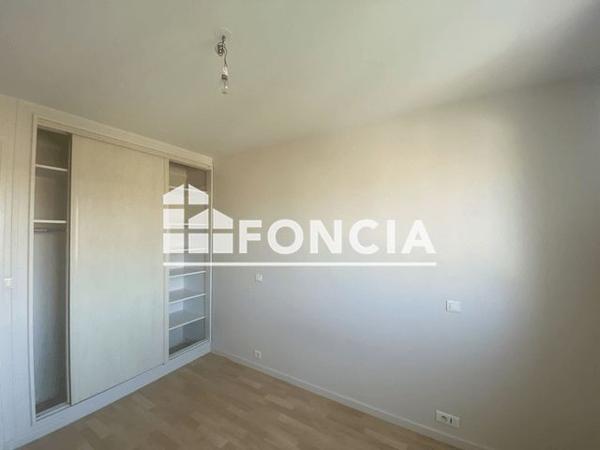 Location Appartement 2 pièces 55.2 m² - 30 RUE DE BELLEVUE Chamalieres 63400