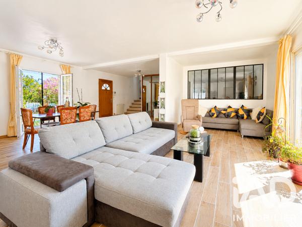 Maison à vendre 8 pièces 195 m² Montbazin