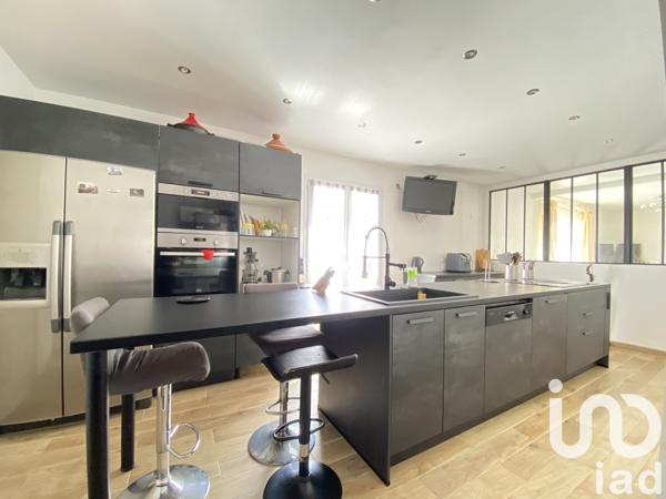 Maison à vendre 8 pièces 195 m² Montbazin
