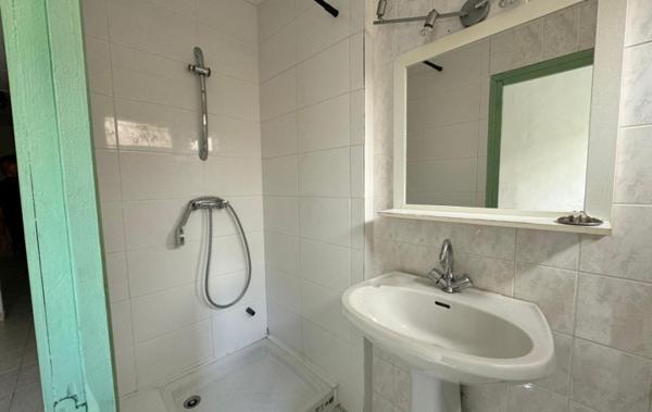 Vente Maison de village à rafraîchir Bessan   