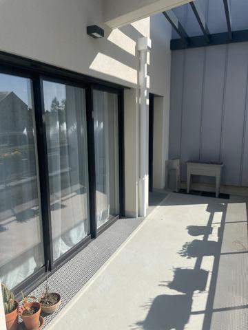 A LOUER TIERCE Appartement NEUF Type 3 MEUBLE de 63 m2 avec balcon