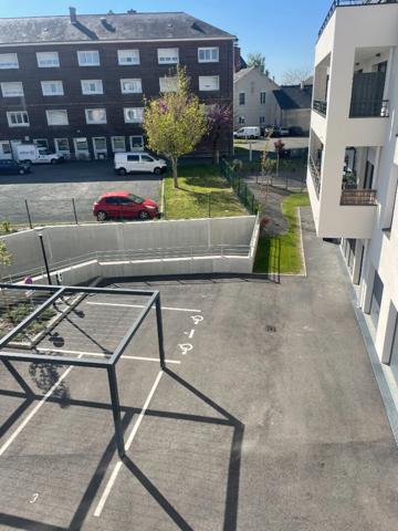 A LOUER TIERCE Appartement NEUF Type 3 MEUBLE de 63 m2 avec balcon