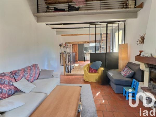 Appartement 3 pièces de 75 m² à Meyrargues (13650)