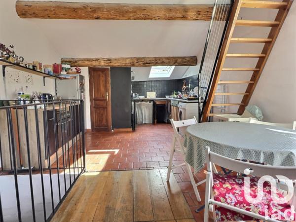 Appartement 3 pièces de 75 m² à Meyrargues (13650)