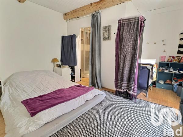 Appartement 3 pièces de 75 m² à Meyrargues (13650)
