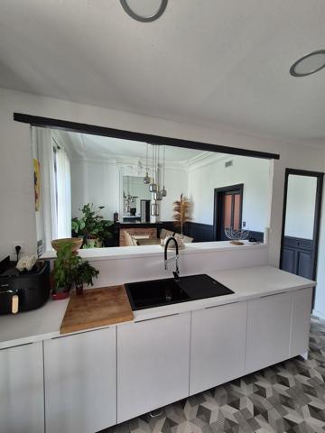 Appartement rénové avec garage proche centre-ville Alès (30100)