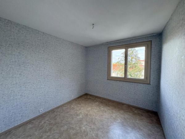 APPARTEMENT T4 A LOUER A ROANNE - SAINT LOUIS