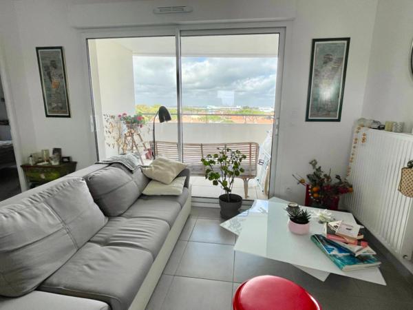 Dpt Hérault (34), à vendre PALAVAS LES FLOTS appartement T2 de 44 m²