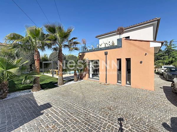 MAISON INDIVIDUELLE SITUEE DANS LE QUARTIER SAINT-JACQUES A GRASSE