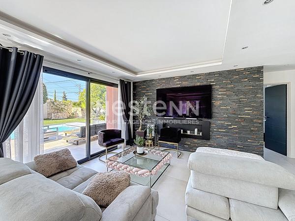 MAISON INDIVIDUELLE SITUEE DANS LE QUARTIER SAINT-JACQUES A GRASSE