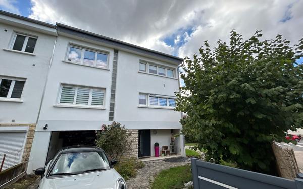 Maison à louer    5 pièces • 140 m2 Metz