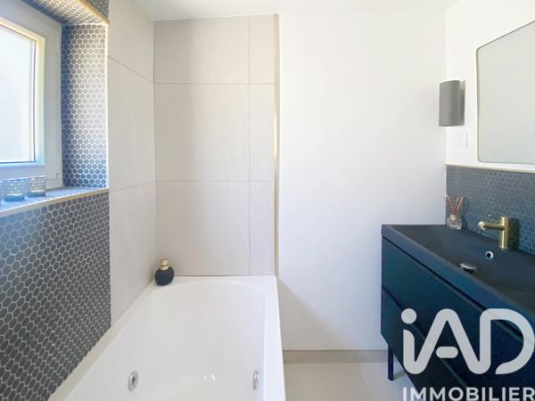 Maison à vendre 3 pièces 70,5 m² Vinassan