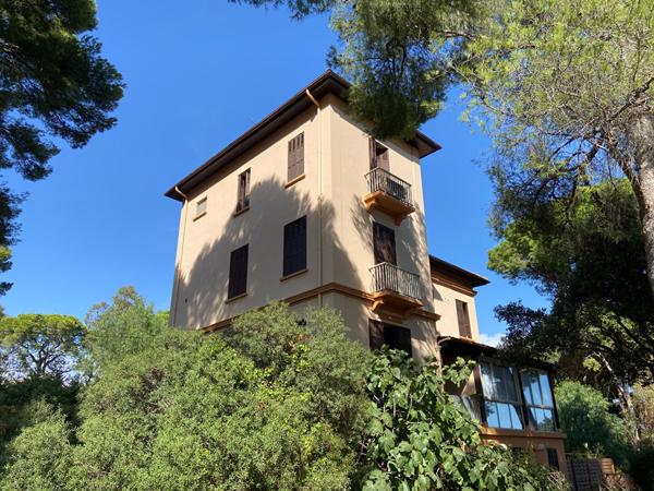 Appartement T1 à vendre à La Londe-les-Maures avec vue mer - Idéal investisseur