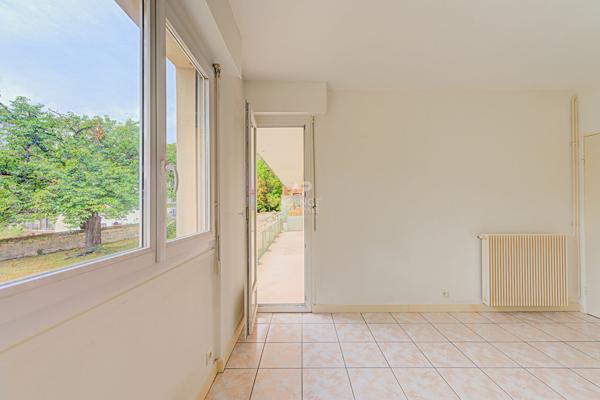 Appartement Saint Germain En Laye 4 pièces 73 m2 498 000 € **  - Référence  18897