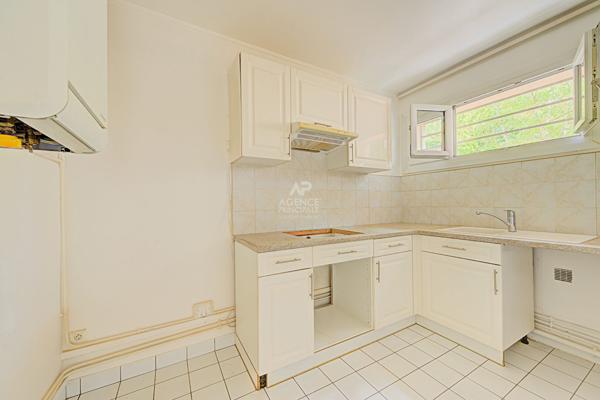Appartement Saint Germain En Laye 4 pièces 73 m2 498 000 € **  - Référence  18897