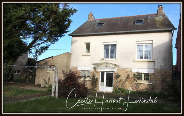 Pontorson (50170) PONTORSON - Secteur Sud - Pavillon sur sous-sol 85 m² sur terrain 773 m²