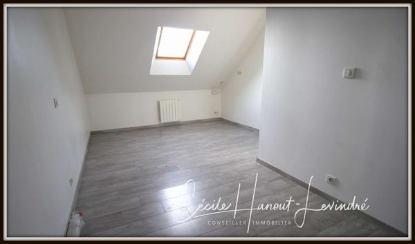 Pontorson (50170) PONTORSON - Secteur Sud - Pavillon sur sous-sol 85 m² sur terrain 773 m²