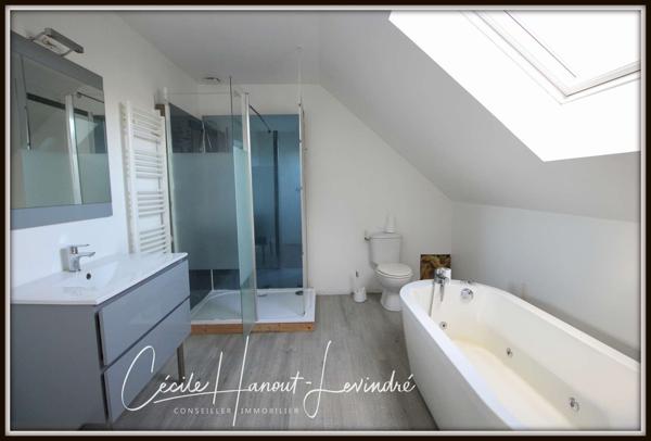 Pontorson (50170) PONTORSON - Secteur Sud - Pavillon sur sous-sol 85 m² sur terrain 773 m²