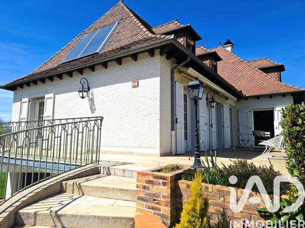 Maison à vendre 6 pièces 150 m² Arpajon-sur-Cère