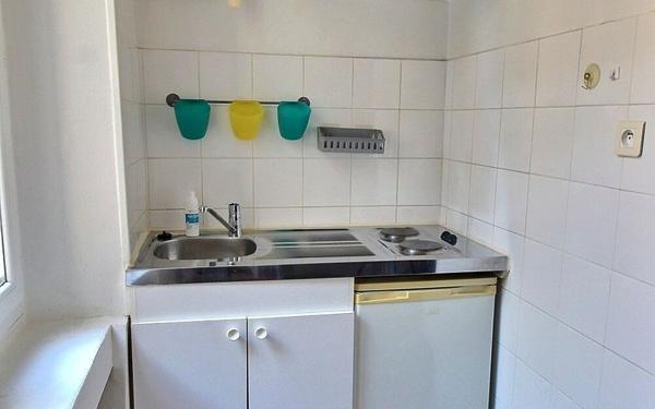 Appartement à louer    1 pièce • 11,70 m2 Marseille 5