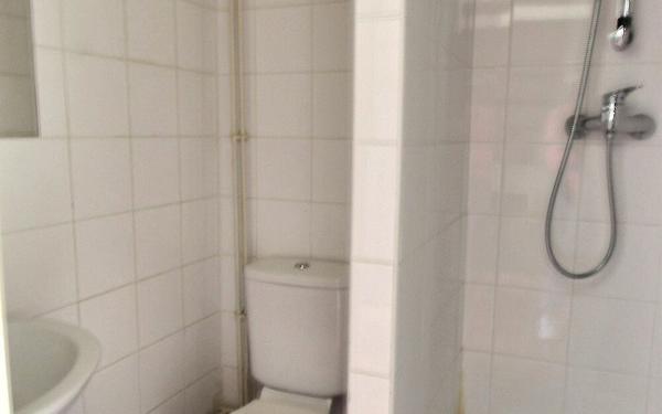 Appartement à louer    1 pièce • 11,70 m2 Marseille 5