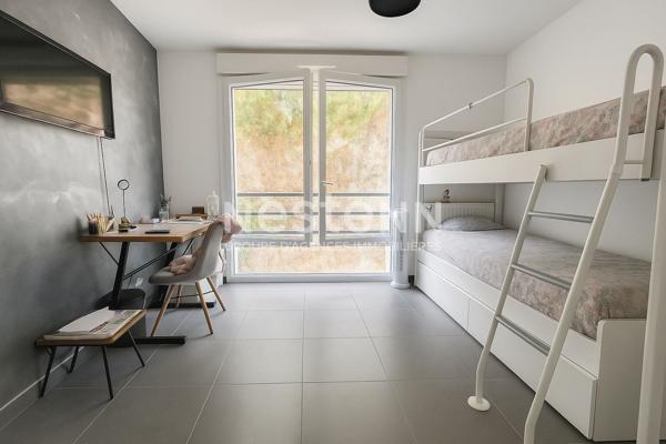 PASTEUR (06000) : PROCHE HOPITAL / IDEAL INVESTISSEMENT COLOCATION OU RESIDENCE PRINCIPALE- 4 pièces en duplex en dernier étage !