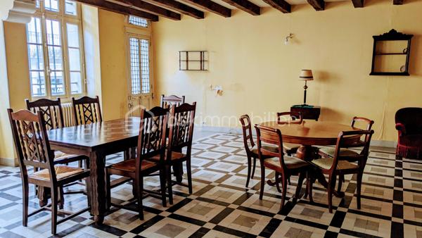 Maison ancienne de 270 m²