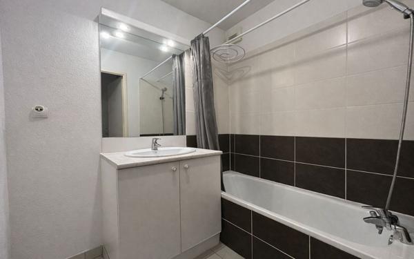 Appartement à vendre    3 pièces • 55 m2 Seysses