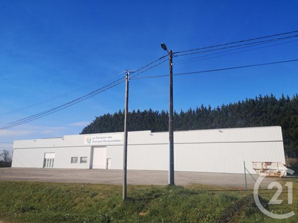 à vendre  1414,60 m 2   LA REOLE  - 33