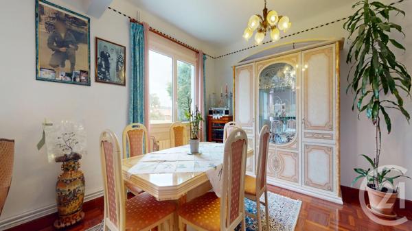 Maison à vendre  5 pièces - 206 m 2   BENESSE MAREMNE  - 40