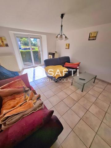 PETITE MAISON A RAFRAICHIR AVEC UN BEAU TERRAIN